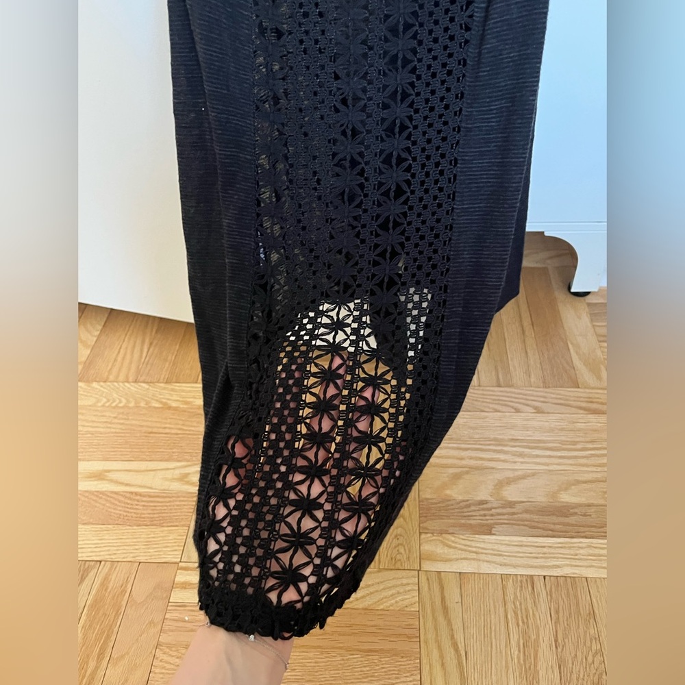 Tobi Black Lace Detail Tank Top - Picture 4 of 6